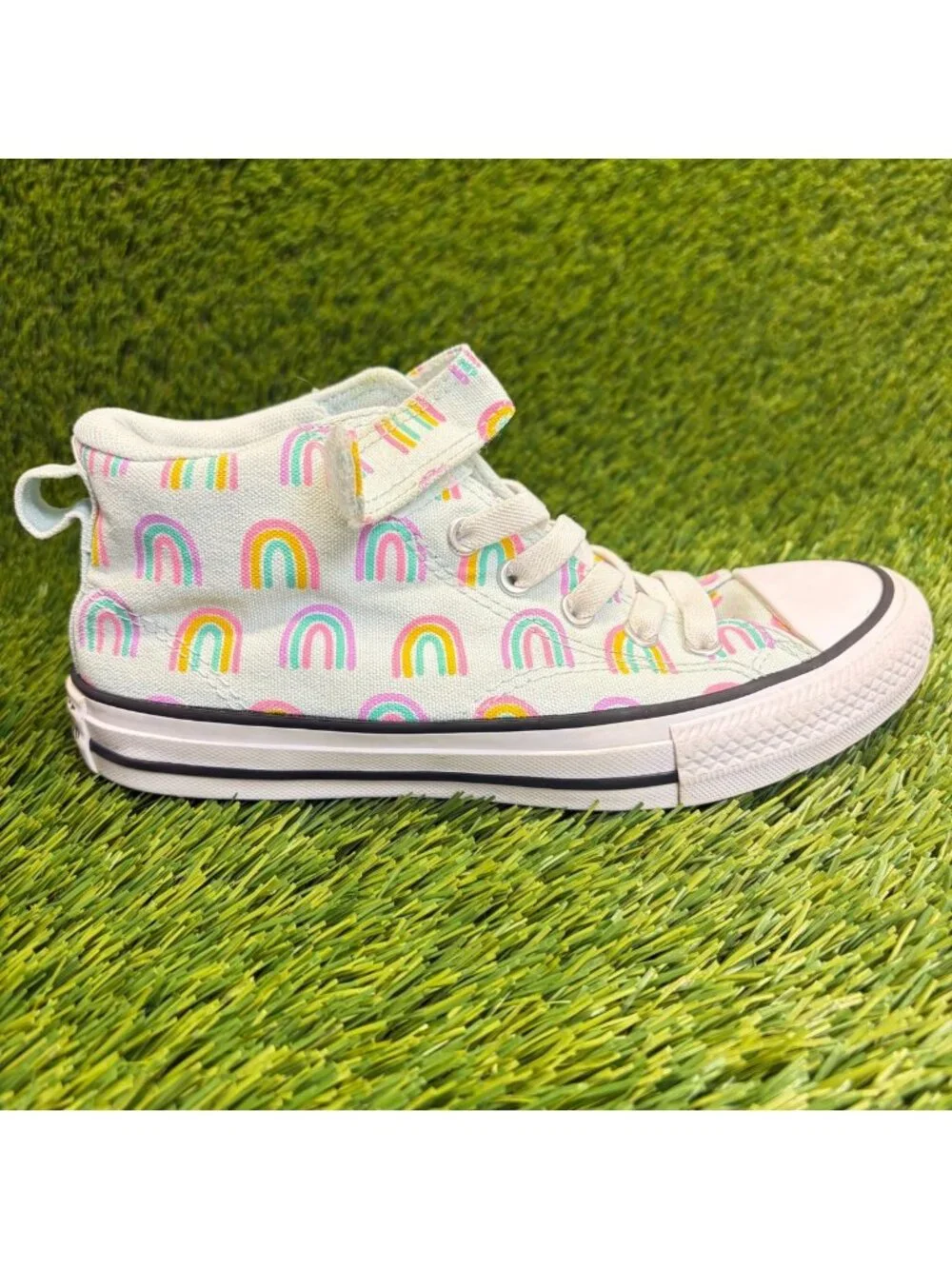 Converse Chuck Taylor All Star Hi Girls Size 2Y White Athletic Shoes Sneakers